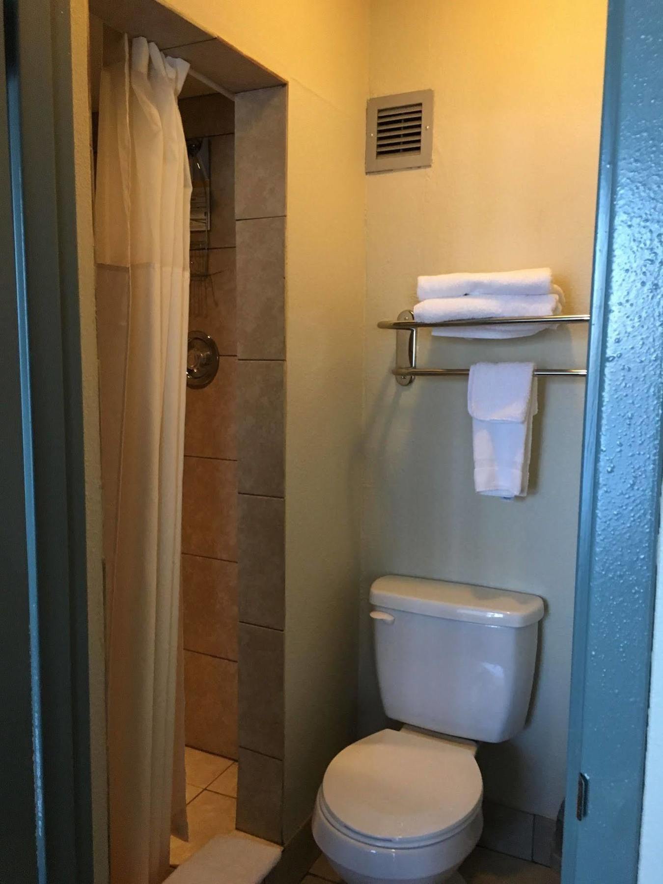 Quality Inn & Suites Horse Cave Екстериор снимка